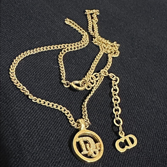 Christian Dior Gold Tone Necklace - Picture 5 of 7
